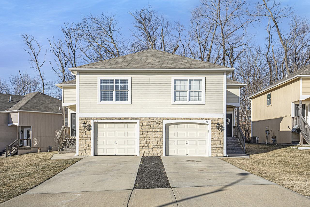 8328 N Nodaway Ave #8328 - Photo 6 of 13