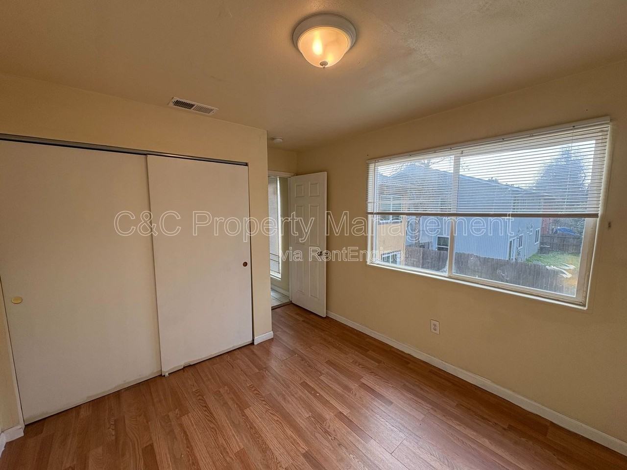 6294 Porterfield Ct - Photo 5 of 12