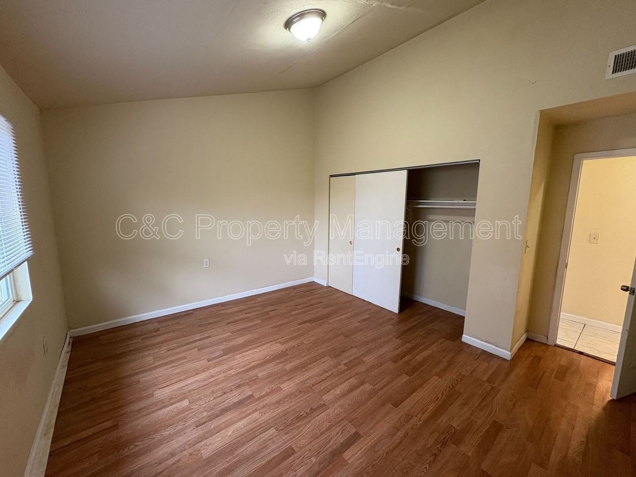 6294 Porterfield Ct - Photo 6 of 12