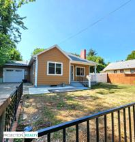 1538 Ne Dekum St - Photo 1 of 1