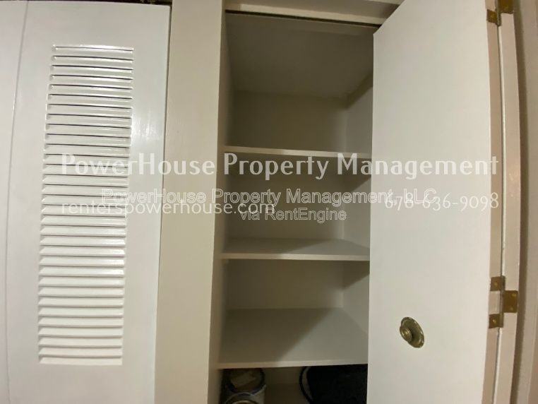 5043 Brookside Ct - Photo 2 of 31