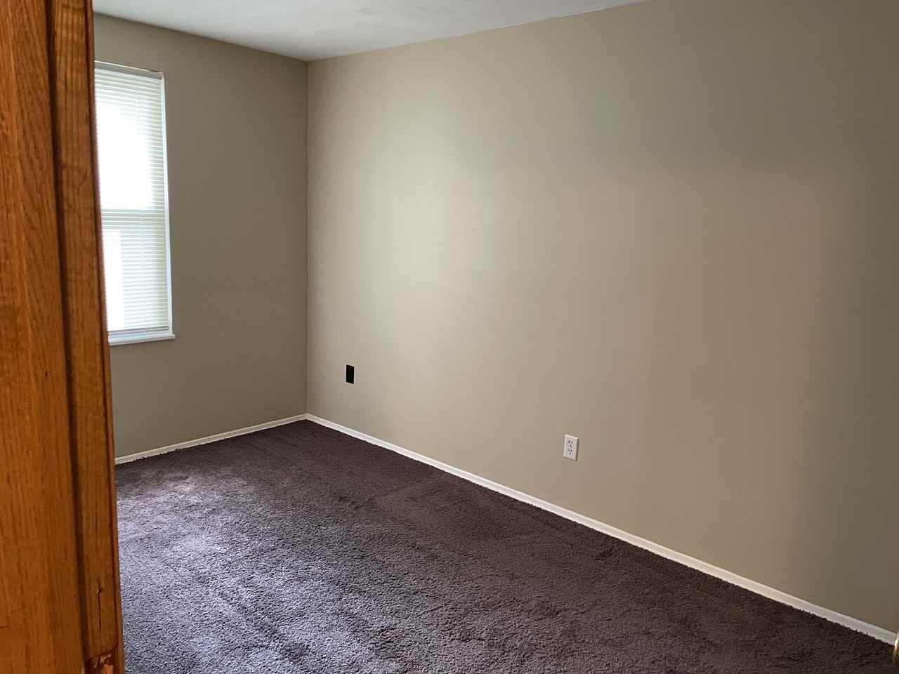 229 Danesmoor Rd - Photo 5 of 18