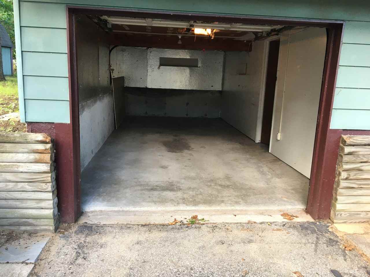 229 Danesmoor Rd - Photo 3 of 18