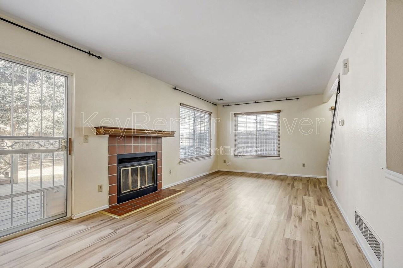 12631 Fairfax St - Photo 5 of 18