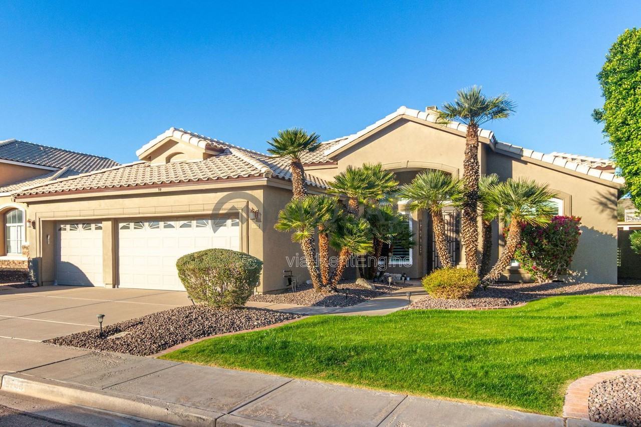 2738 E Silverwood Dr - Photo 6 of 40