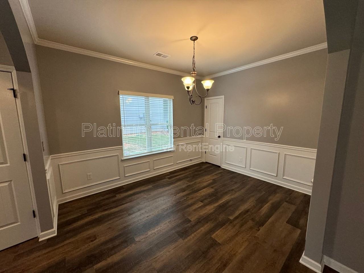 5745 Woodside Xing - Photo 6 of 26