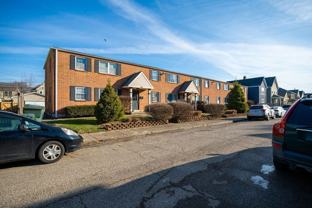 472 Elsmere St #C - Photo 1 of 1