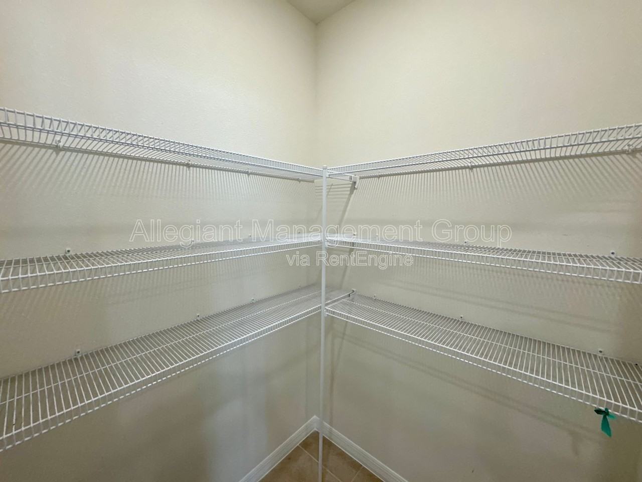 5371 Pine Lilly Dr - Photo 5 of 20