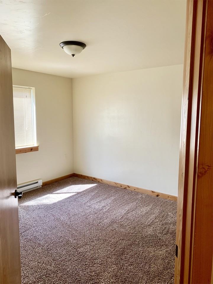 2585 Westwood Loop #3 - Photo 3 of 10