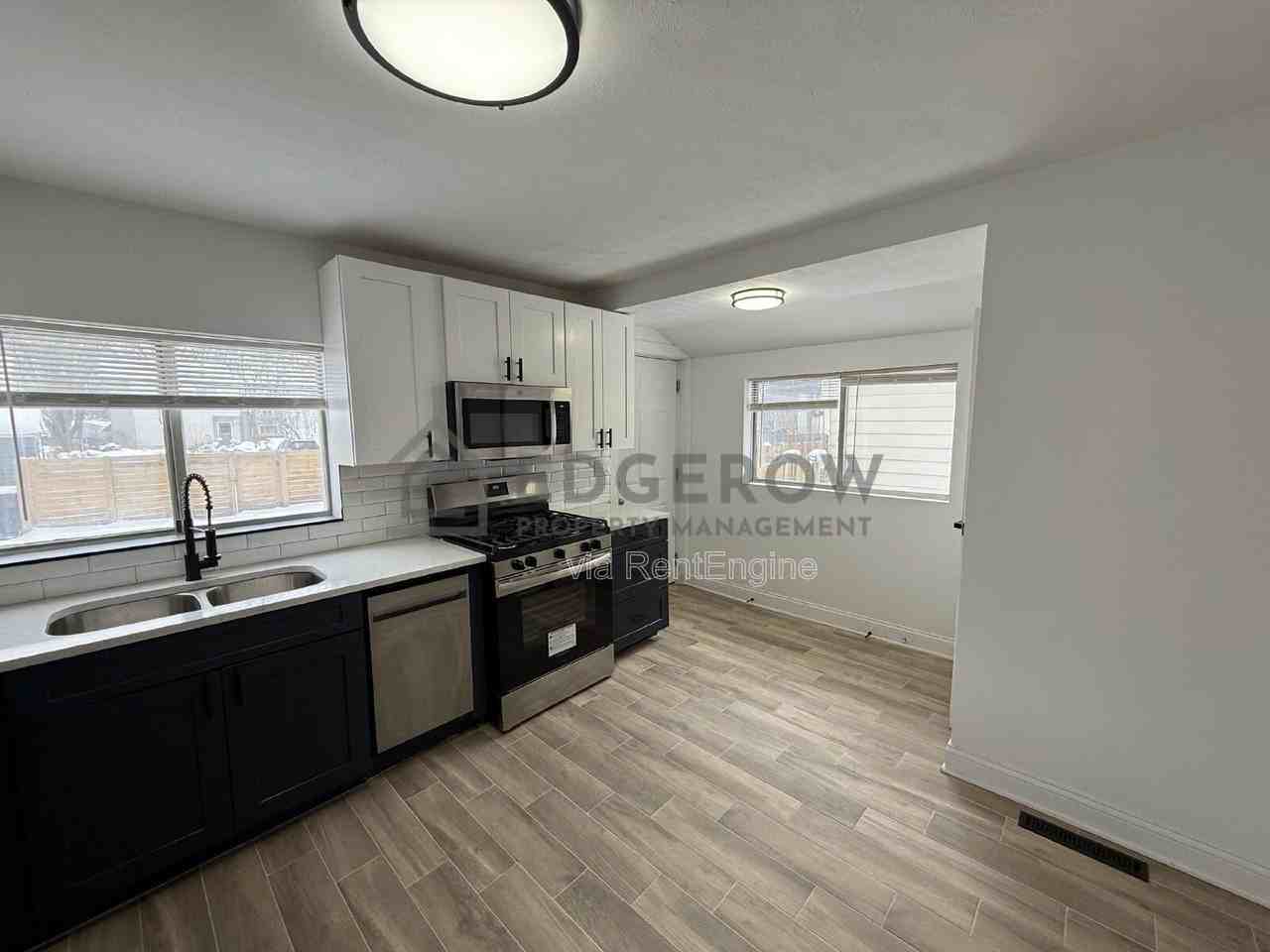 1004 Garfield Ave Nw - Photo 3 of 16