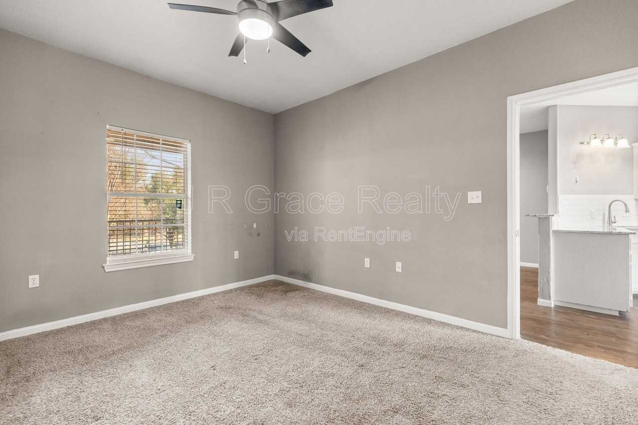 1521 Bagby Ave #I - Photo 3 of 21