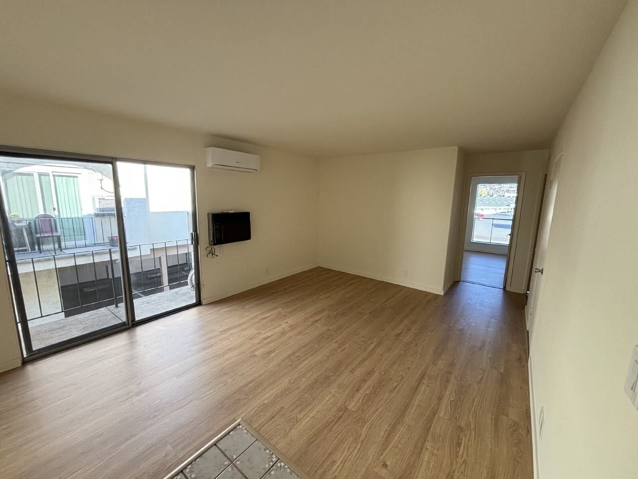 1825 Harrison St #1 - Photo 6 of 19