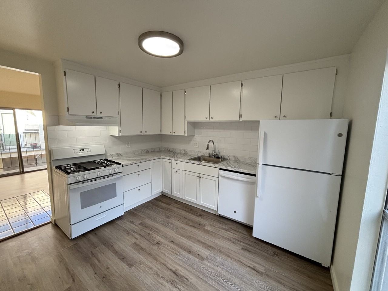 1825 Harrison St #1 - Photo 7 of 19