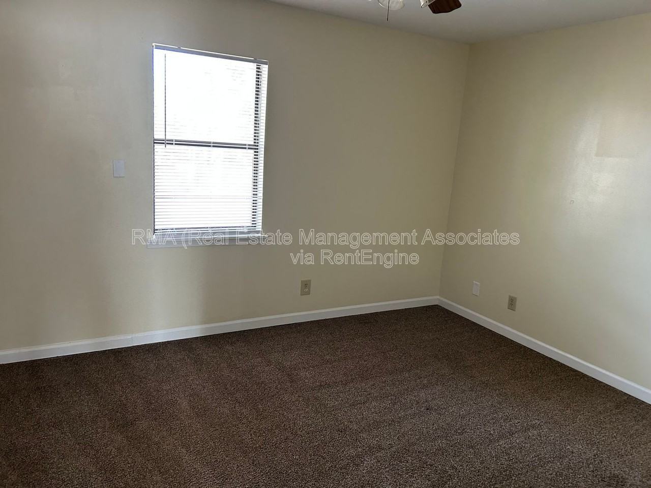 108 Westwind Ct - Photo 4 of 6