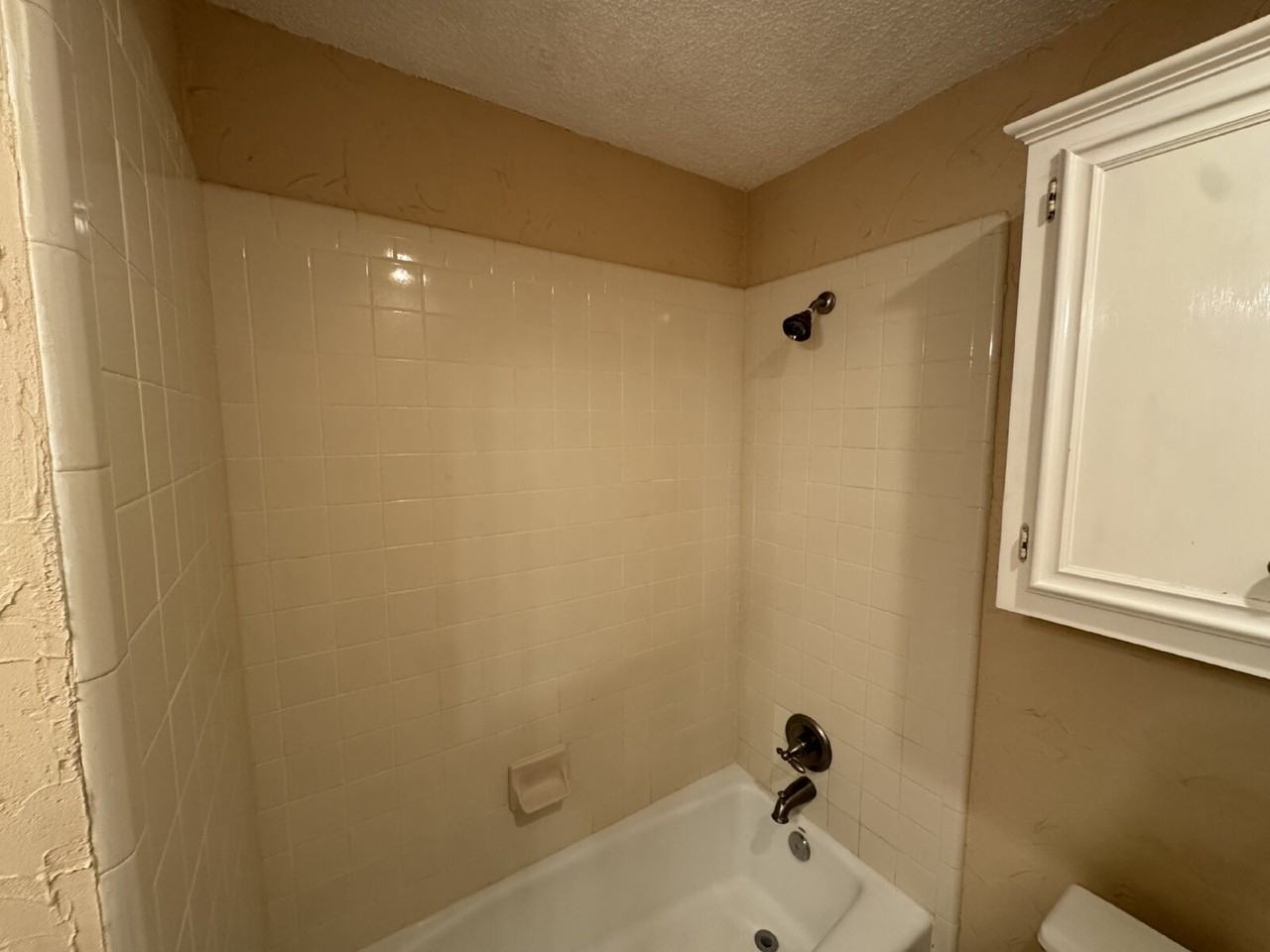 5813 74th St - Photo 7 of 13