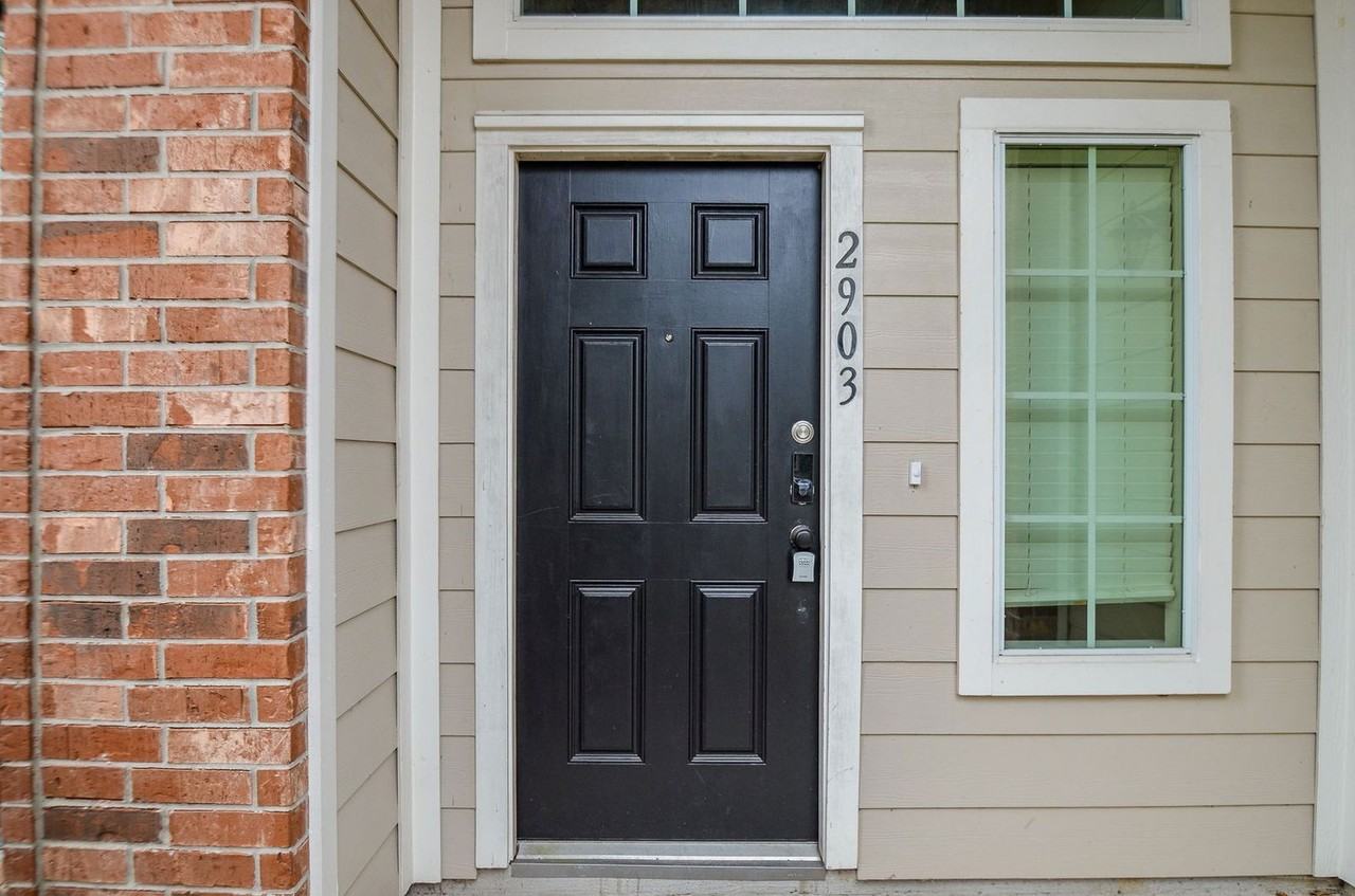 2903 Gaelic Green St - Photo 3 of 32