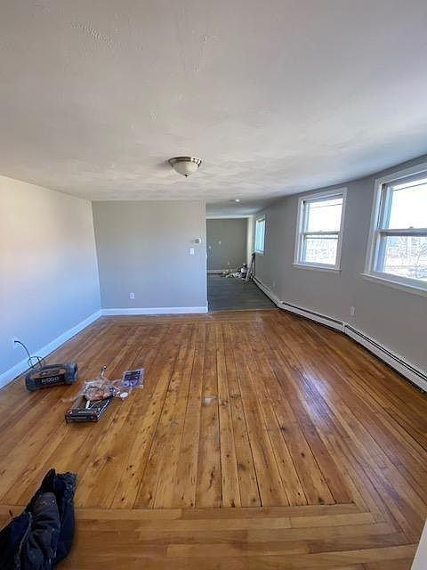 682 Beech St #3 - Photo 3 of 8