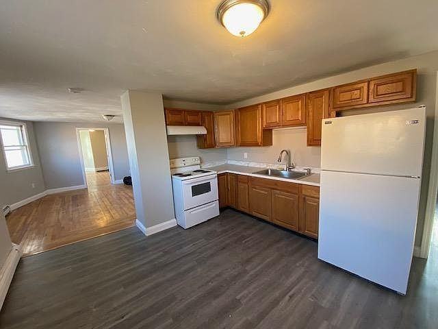 682 Beech St #3 - Photo 6 of 8