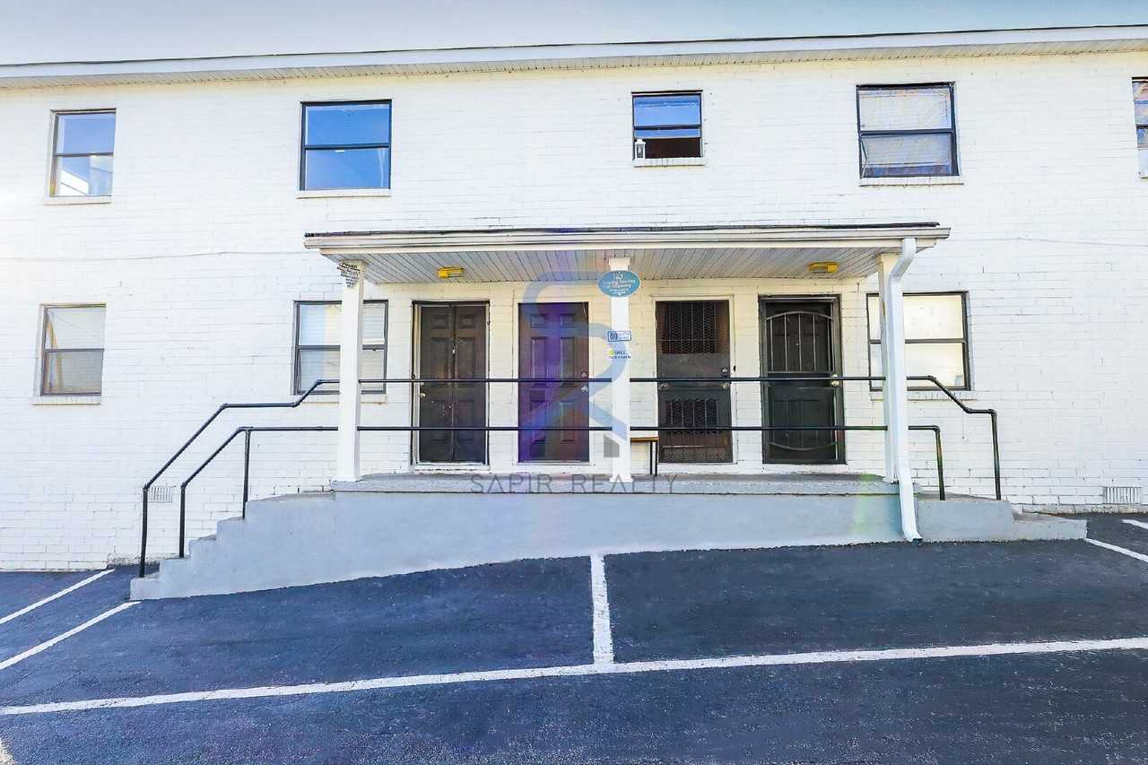 953 Washington St Sw #5