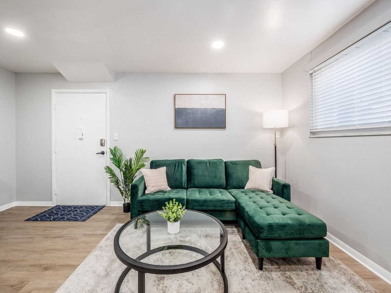 980 King Ave #204 - Photo 7 of 21