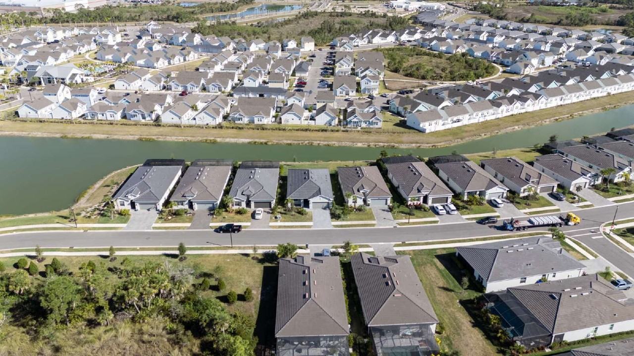 11470 Burgundy Dr - Photo 6 of 50