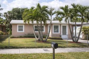 featured image of 2512 Nw 9th Ct