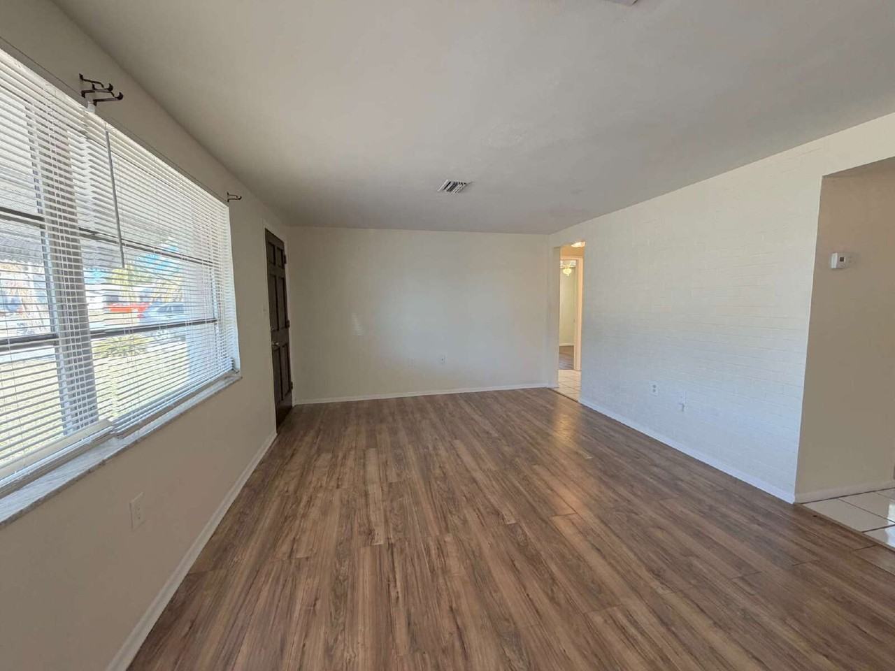 3600 Berkshire St - Photo 4 of 24