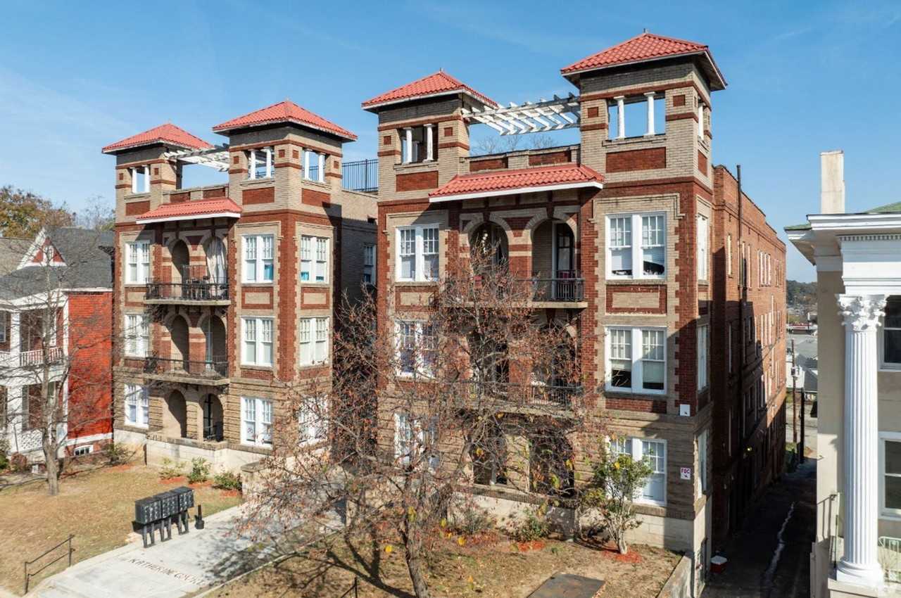 855 Mulberry St #201