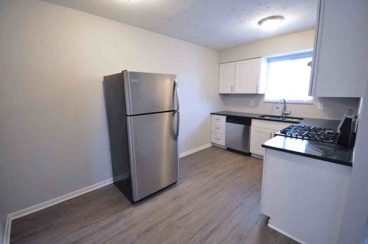 1304 Courtland Ave #C - Photo 5 of 13