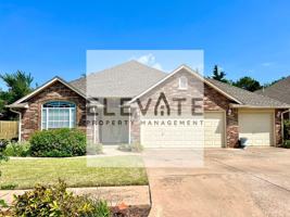 featured image of 1709 Del Simmons Dr