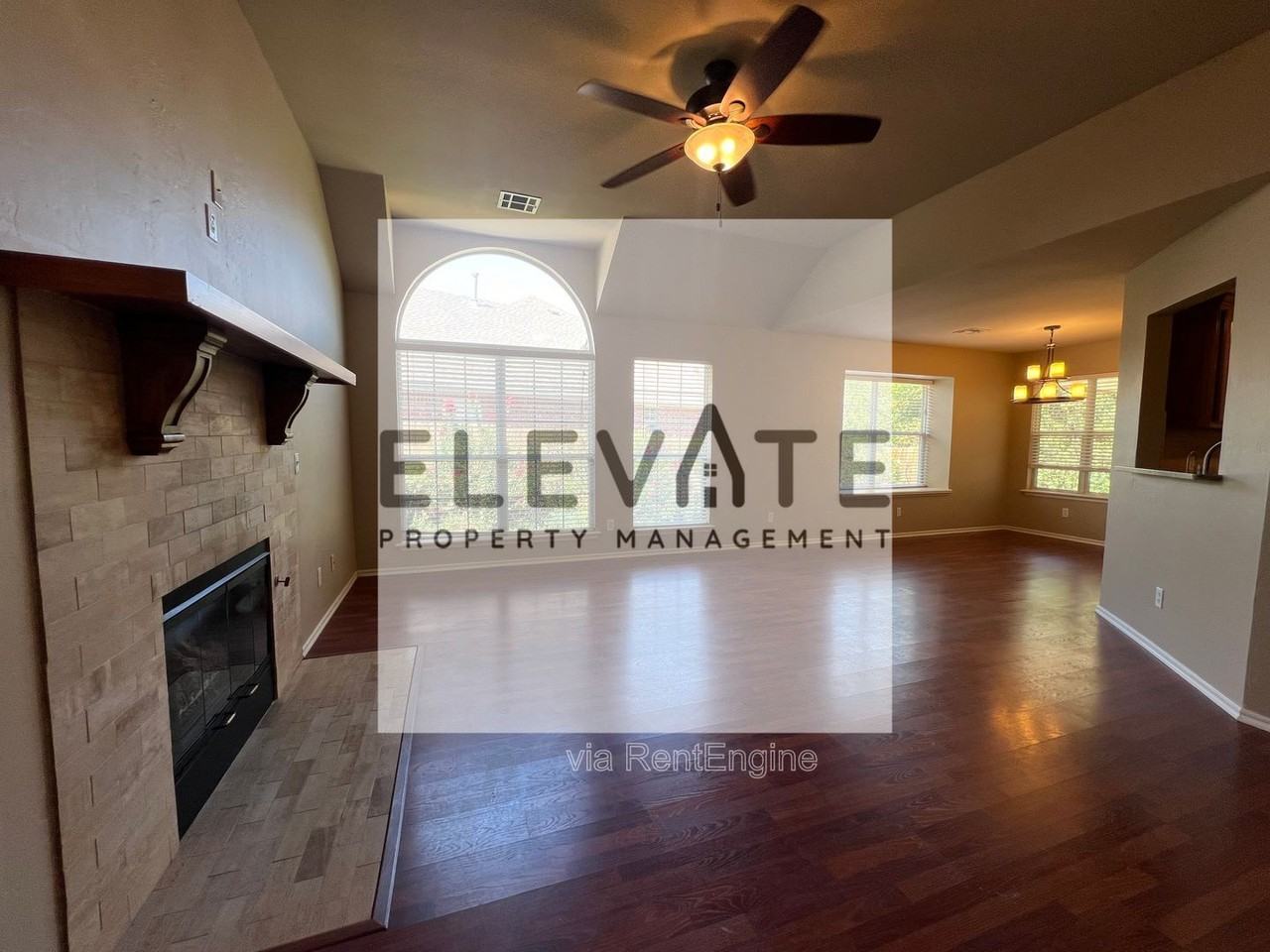 1709 Del Simmons Dr - Photo 4 of 24