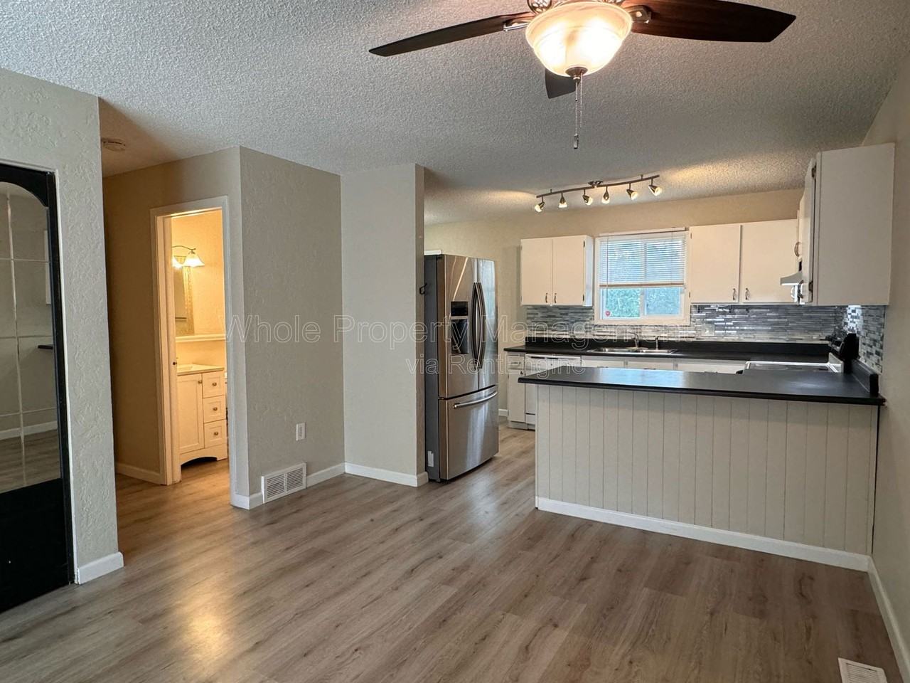 1244 S Reed St - Photo 7 of 37