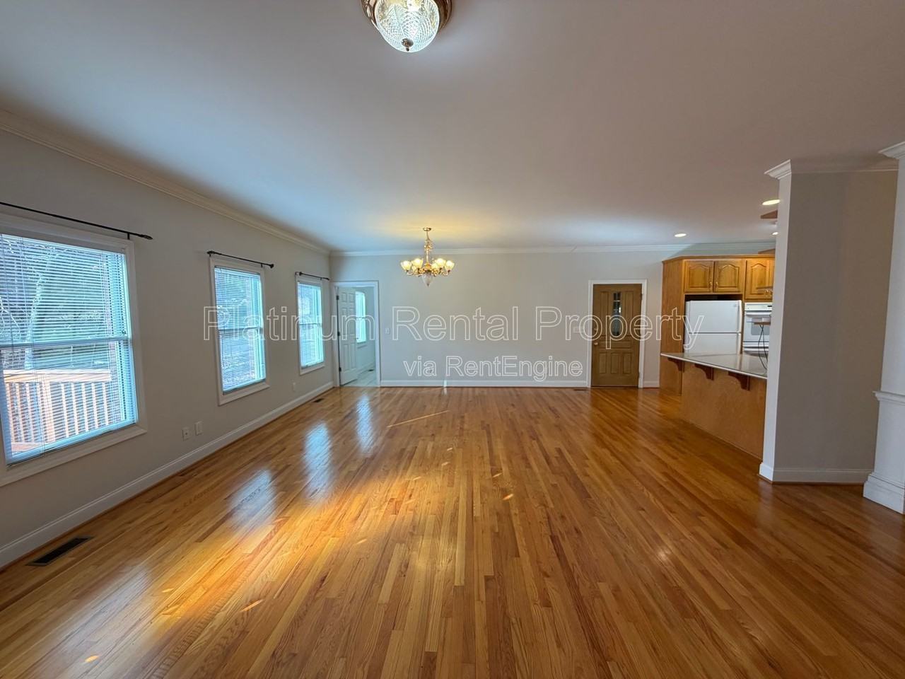 3440 Alexander Cir - Photo 7 of 44