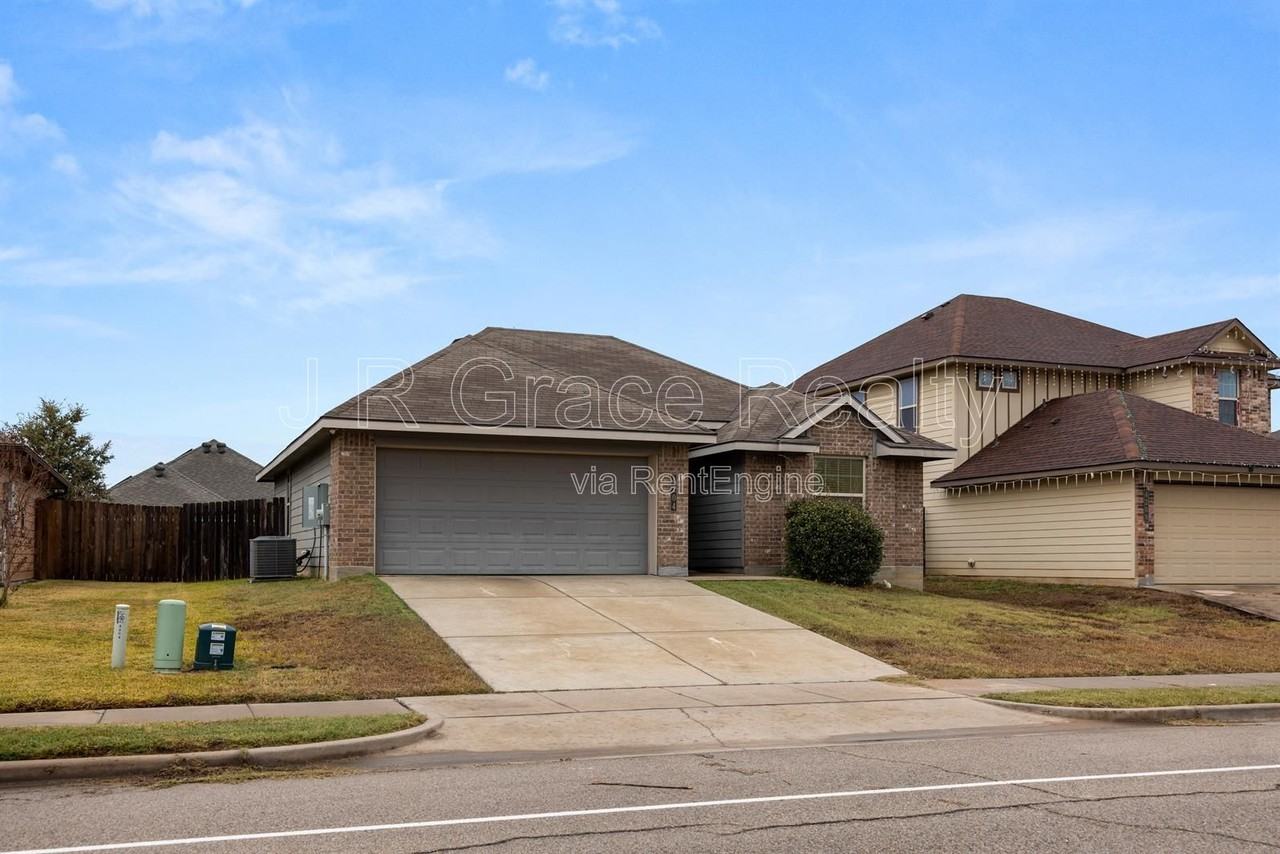 4204 S Fork Ranch Rd - Photo 3 of 17