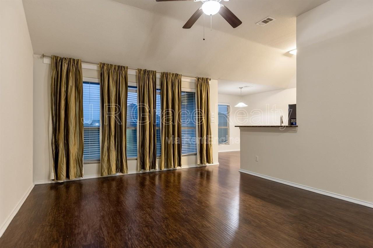 4204 S Fork Ranch Rd - Photo 5 of 17