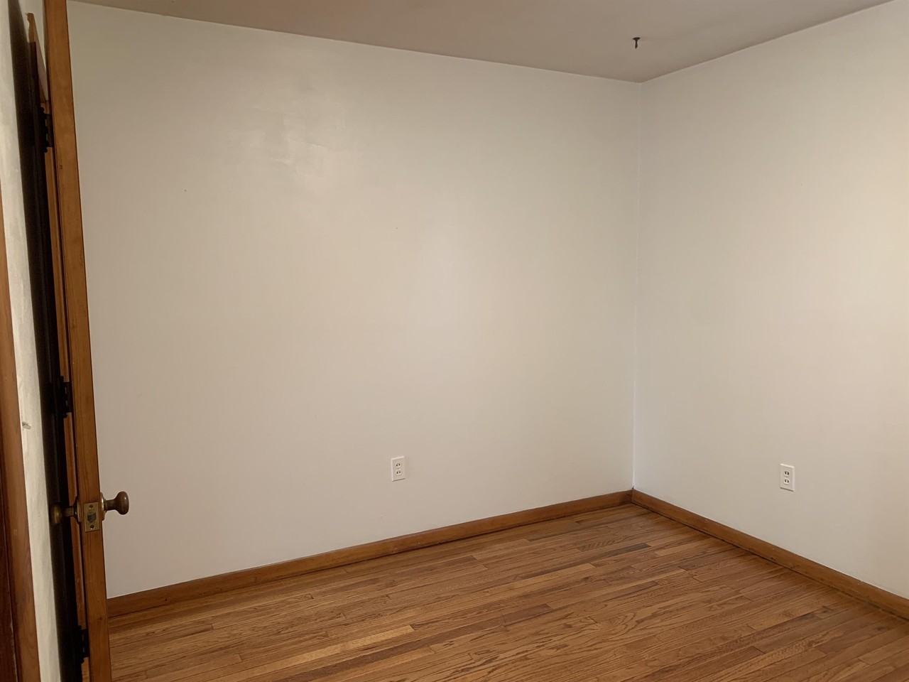 411 N Hillsdale Dr #14749686 - Photo 6 of 25