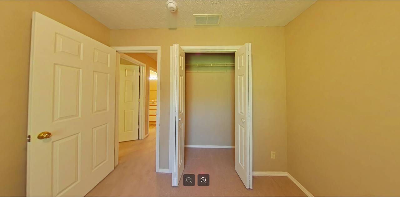 1383 W Allen St #B2 - Photo 2 of 11