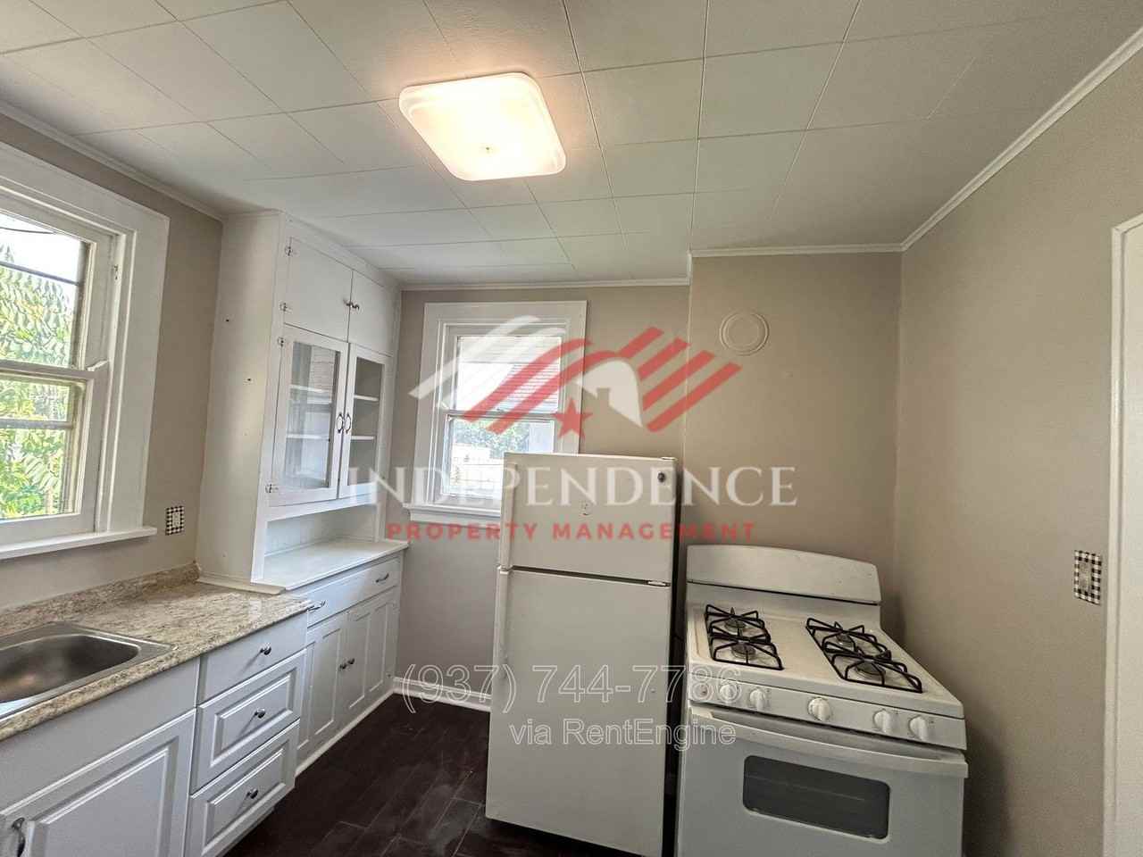 5563 Bosworth Pl #2 - Photo 5 of 9