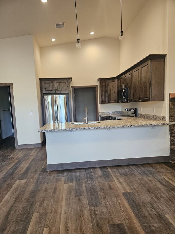 2840 W Villa Loop #1 - Photo 4 of 9