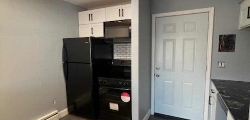 401 Smith St Apt A6 - Photo 6 of 11