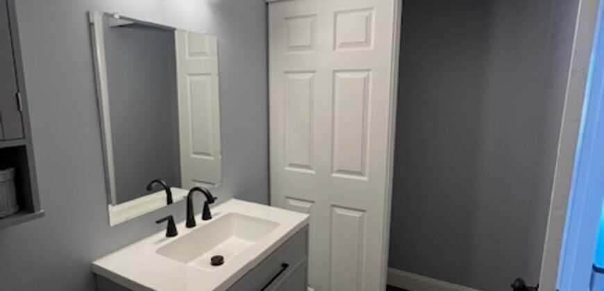 401 Smith St Apt A6 - Photo 6 of 11