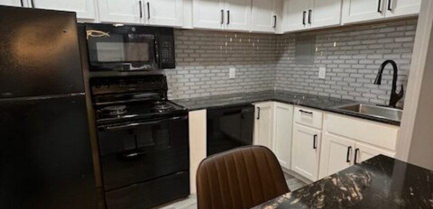401 Smith St Apt D5 - Photo 3 of 12