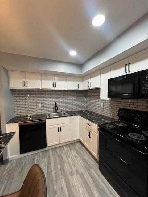 401 Smith St Apt A3 - Photo 3 of 35