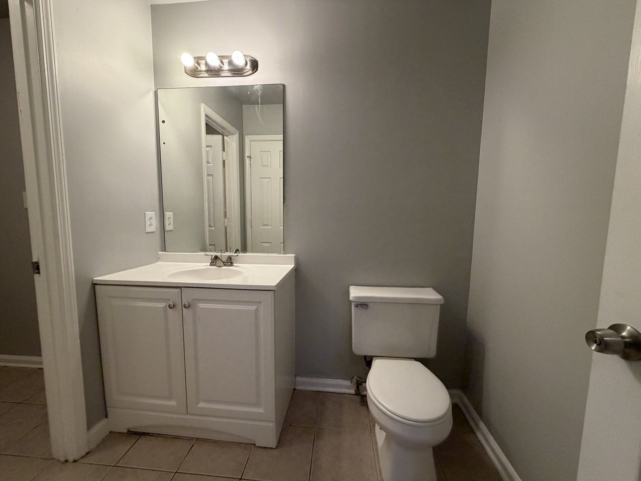 2580 Teakwood Ln #A - Photo 5 of 32