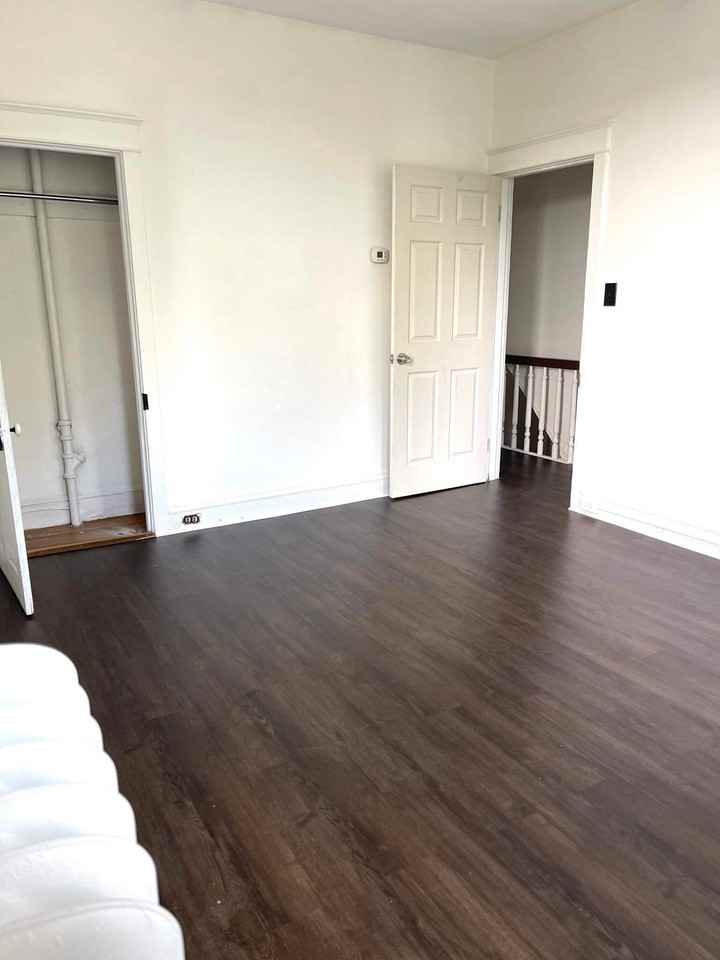 208 E Main St #2 - Photo 4 of 11