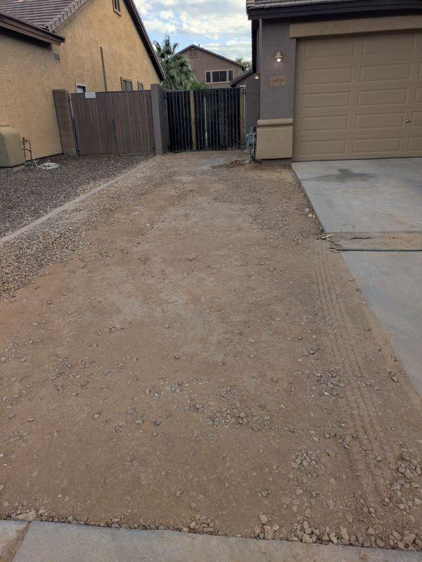 14339 W Desert Hills Dr - Photo 2 of 7