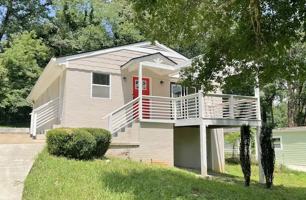 featured image of 2109 Nichols Ln