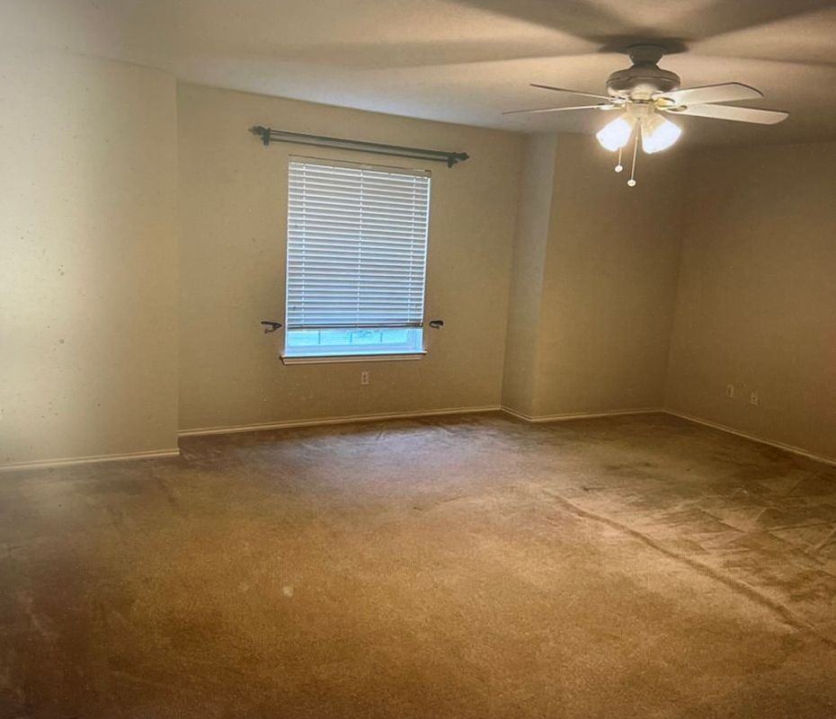 1341 Beechwood Dr - Photo 5 of 11