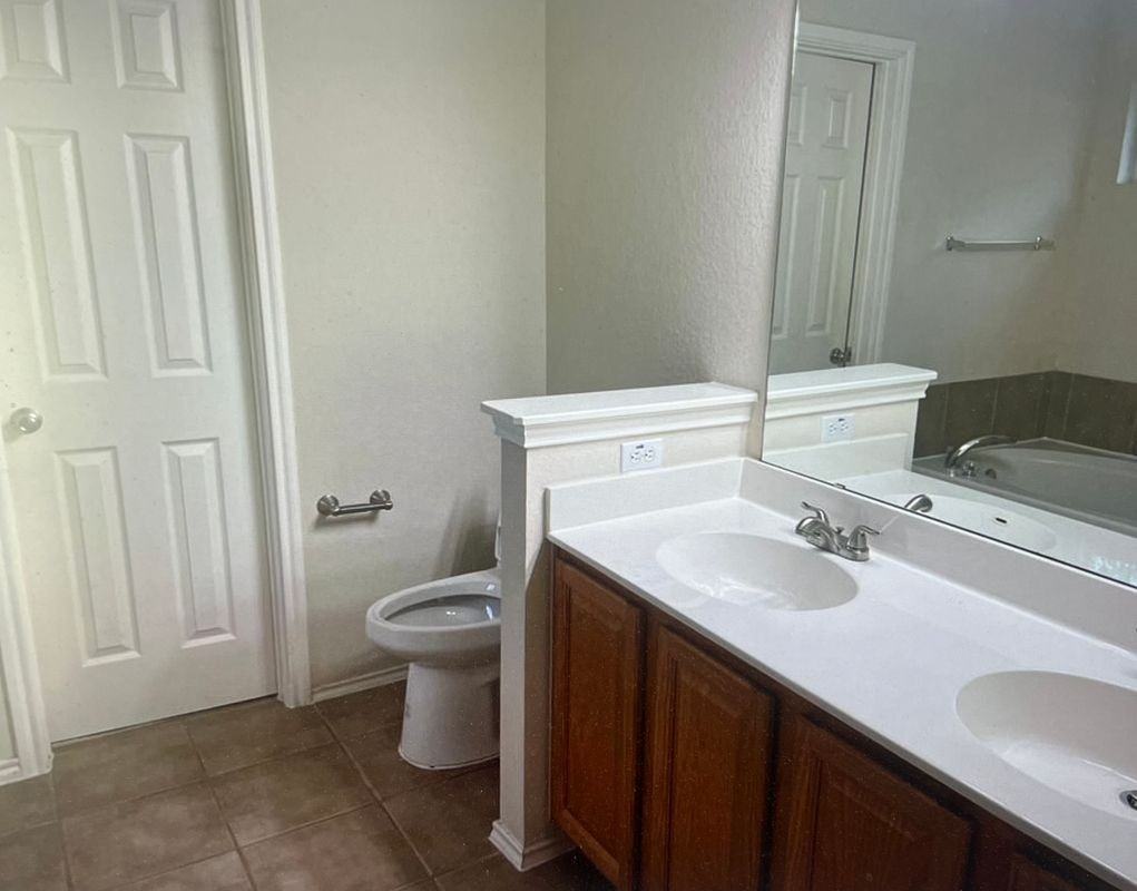 1341 Beechwood Dr - Photo 6 of 11