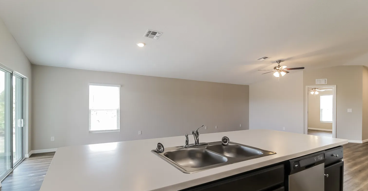 18367 Lincoya Ave - Photo 2 of 10